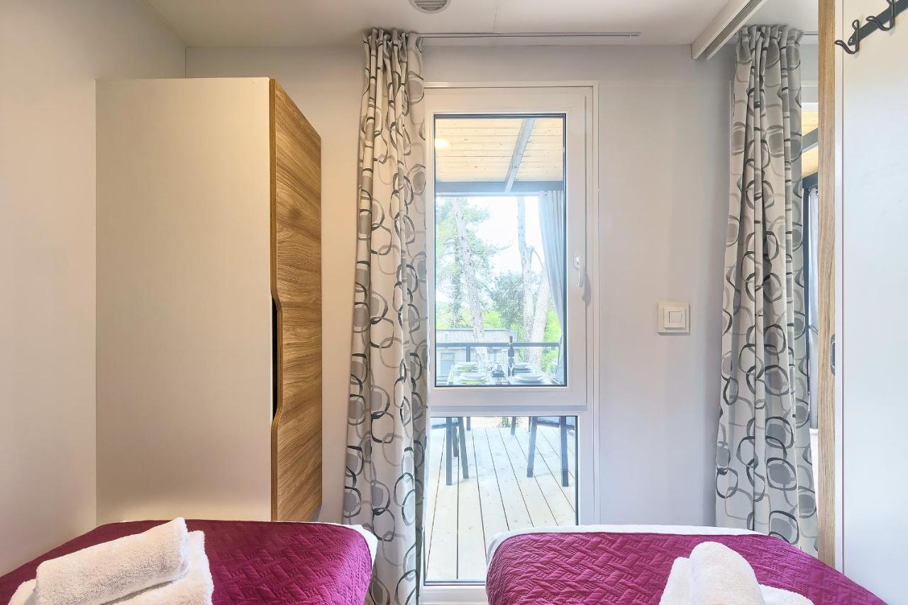 Total Escape Mobile Home Nera Camp Porton Biondi Rovinj Buitenkant foto